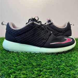 Nike Roshe Run FB Yeezy Black Pink Mint Mismatch